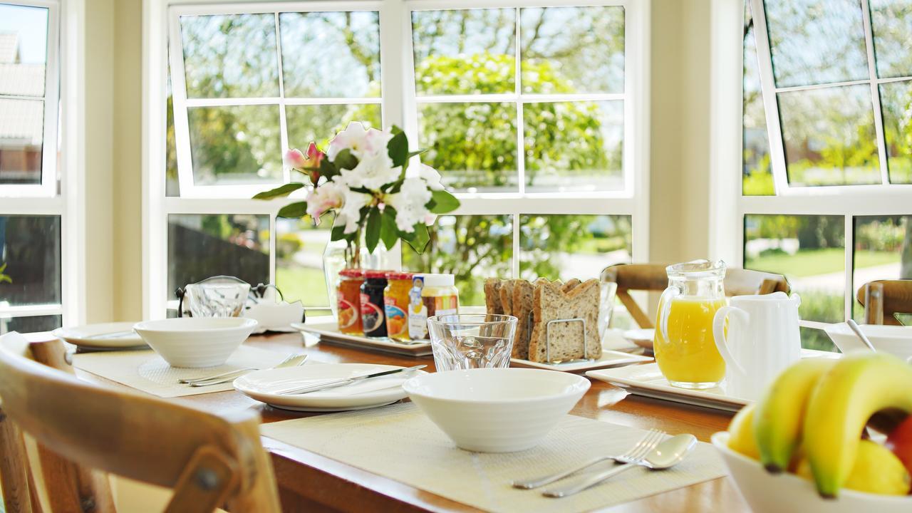 クライストチャーチ オリーブ ハウス ベッド ＆ ブレックファースト Bed & Breakfast エクステリア 写真