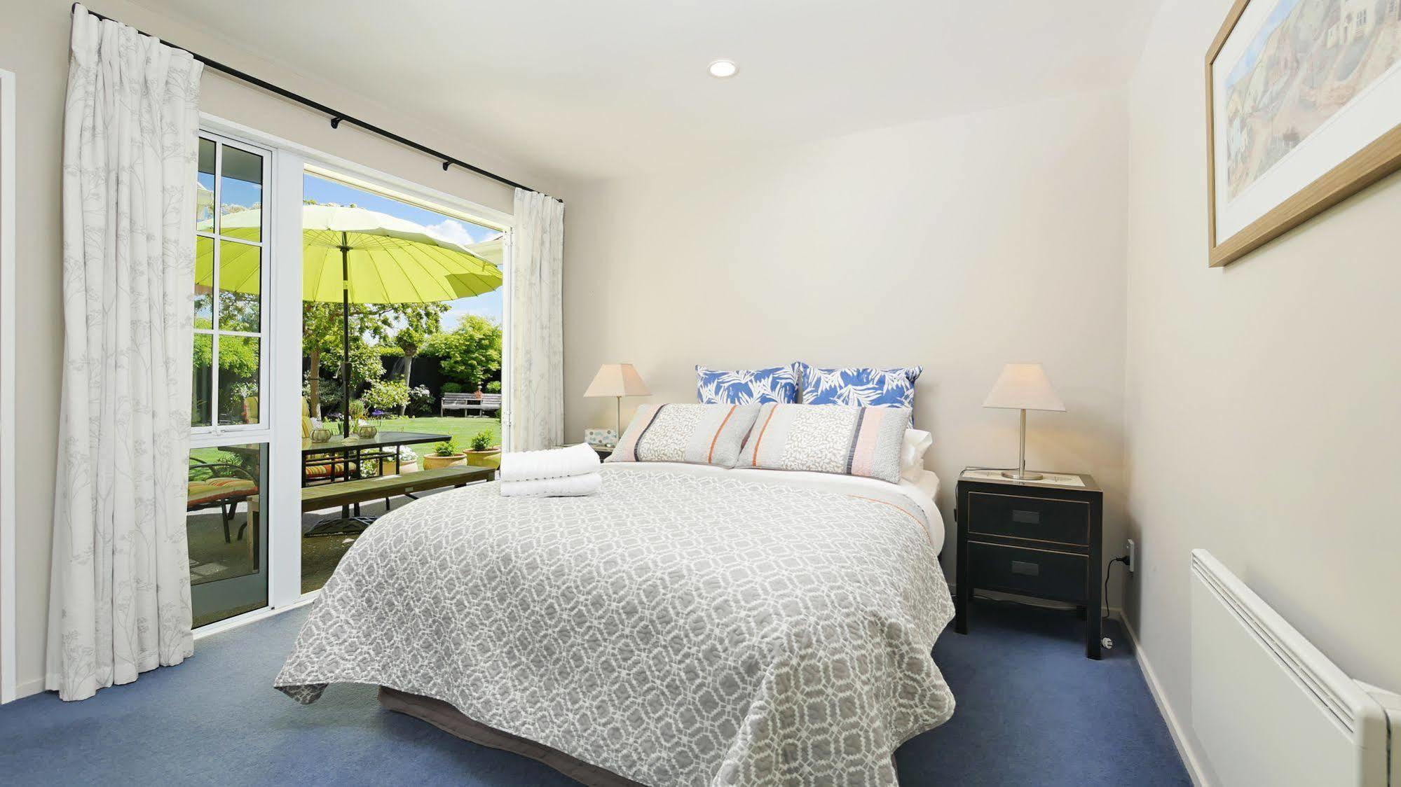 クライストチャーチ オリーブ ハウス ベッド ＆ ブレックファースト Bed & Breakfast エクステリア 写真